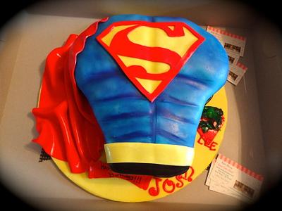 Superman - Cake by Heidi