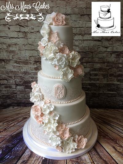 Flowers and sparkle - Cake by Mrs Macs Cakes