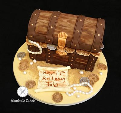 Pirates Treasure - Cake by Sandra's cakes