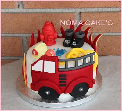 BOMBEROS, CAKE FIREMAN - Cake by Sílvia Romero (Noma Cakes)