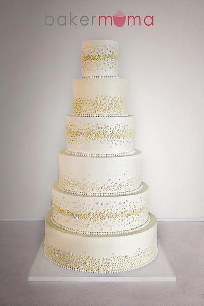 6 tiers of buttercream - Cake by Bakermama