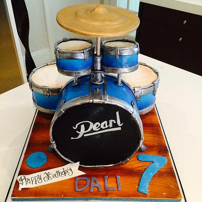 Drum set - Cake by Paola Cake Atelier