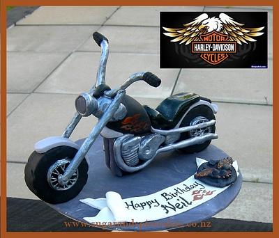 Harley Davidson Chopper  - Cake by Mel_SugarandSpiceCakes