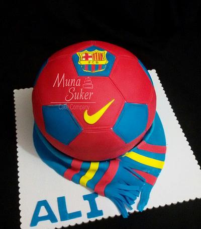 كعكة الكرة  - Cake by MunaSuker
