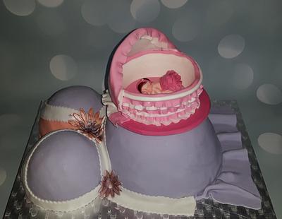 Baby girl. - Cake by Pluympjescake