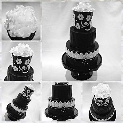 Black & White Chabby Chic - Cake by Michelle Bauer