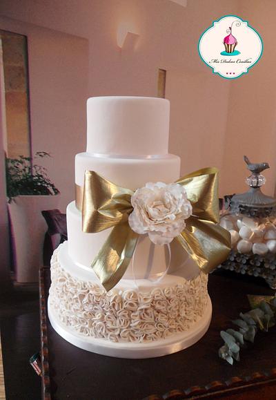 peony wedding cake - Cake by La Boutique de las Tartas
