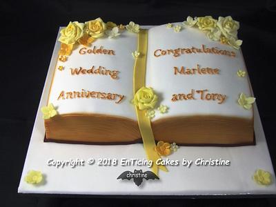 Golden Wedding - Cake by Christine Ticehurst