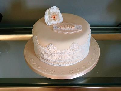 Peach lace and rose cake - Cake by Angel Cake Design
