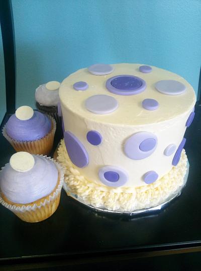 purple polka dot  - Cake by KarenCakes