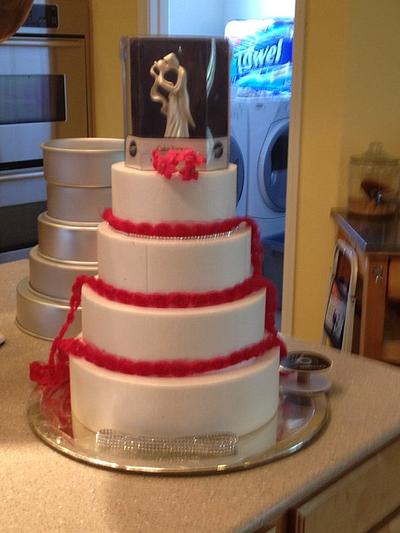 Elegant 4 tier buttercream wedding cake - Cake by Loracakes