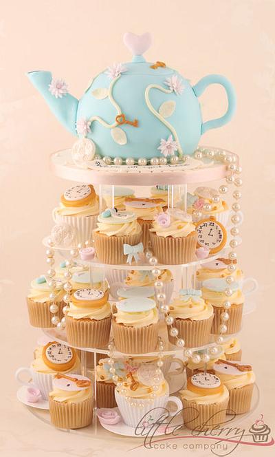 Alice in Wonderland Vintage Tea Party - Cake by Little Cherry