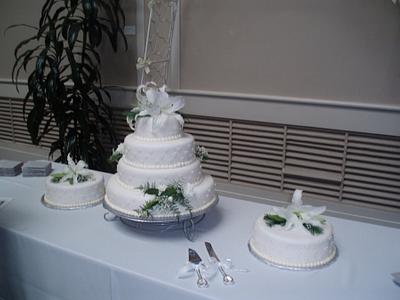 Winter Wedding Cake - Cake by Kassie Smith