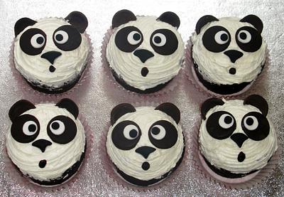 cupcake Panda - Cake by Valentine Svatovoy