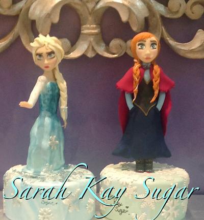 Anna&Elsa - Cake by Sarah Kay Sugar