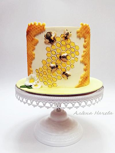Bee Cake - Cake by Albena Nacheva