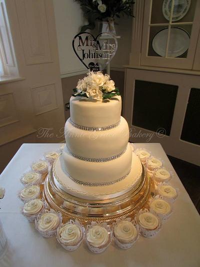 Diamonds and Roses Wedding Cake. - Cake by The Annie Grace Bakery