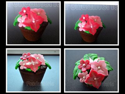 Flower cupackes - Cake by Fondanterie