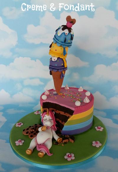 Fat unicorn cake - Cake by Creme & Fondant