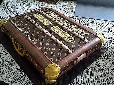 Suit case Cake - Cake by Thia Caradonna