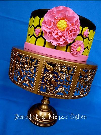 Hot Pink Bee Cake - Cake by Benni Rienzo Radic