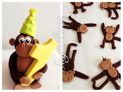 Cheeky Monkey cake topper - Cake by Mary @ SugaDust