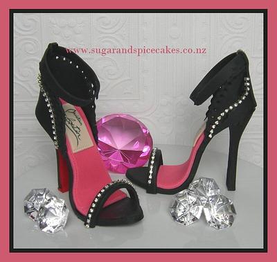 Bling Stiletto Cake toppers - Cake by Mel_SugarandSpiceCakes