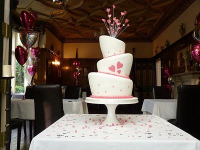 Heart Wedding Topsy Turvy - Cake by Heavenly Angel Cakes