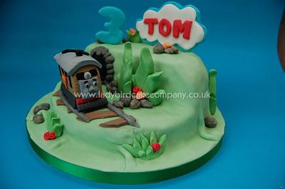 Thomas the tank engine / Toby the tram cake - Cake by Liz, Ladybird Cake Company