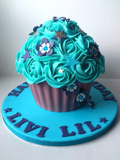 Bold and Bright  - Cake by Dollybird Bakes