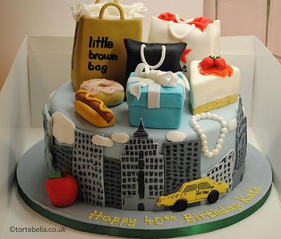 Shopping in New York - Cake by tortebella