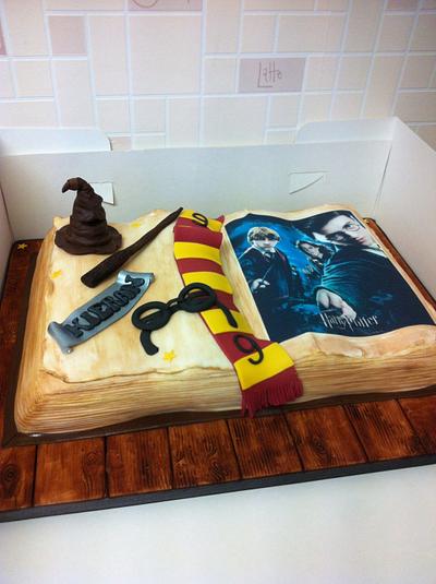 Harry potter open book cake - Cake by Berns cakes