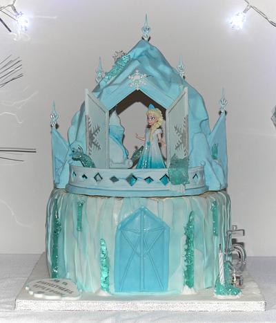 Frozen castle - Cake by My Sweet World_Elena
