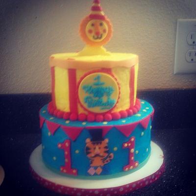 Circus 1st birthday cake - Cake by Crystal
