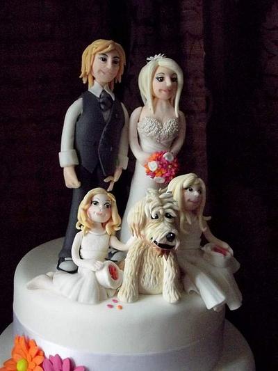 Family Gathering Wedding - Cake by Rhu Strand