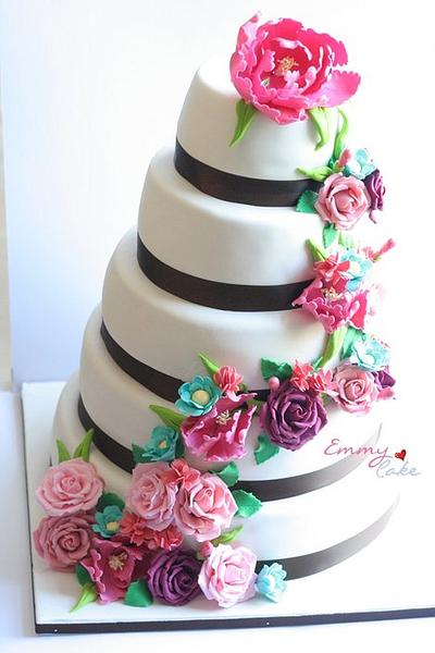 Flower wedding cake - Cake by Emmy 