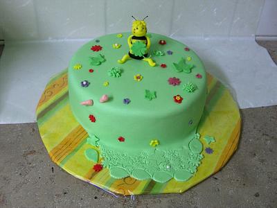Maya the Bee - Cake by Ivana