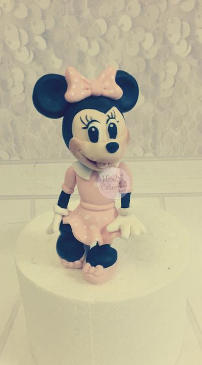 The Dancing Minnie Mouse Cake Topper🎀🐭 - Cake by Hend Taha-HODZI CAKES