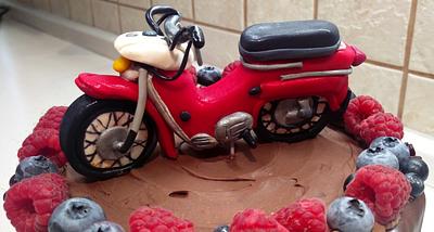 Old motorbike - Cake by Majka Maruška
