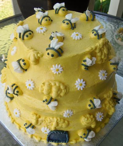 Bee Hive buttercream cake. - Cake by Nancys Fancys Cakes & Catering (Nancy Goolsby)