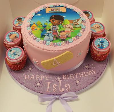 Doc McStuffins Cake - Cake by Cakes by Lorna