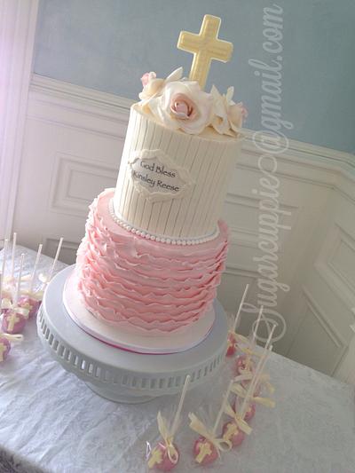 Ruffles and pearls christening cake - Cake by Oribel