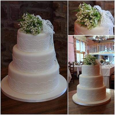 Lily of the Valley Wedding cake - Cake by TiersandTiaras