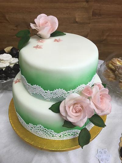Roses with lace - Cake by Mooonki