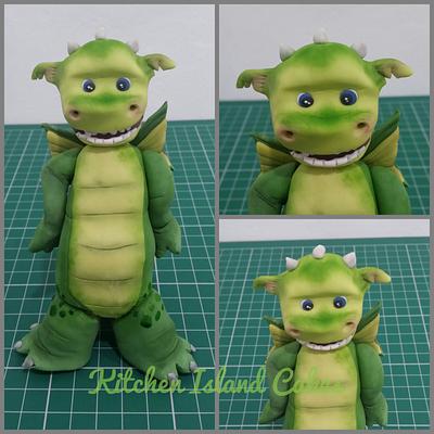 Digby Dragon cake topper - Cake by Kitchen Island Cakes
