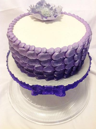 VIOLET PETAL OMBRE CAKE - Cake by GABRIELA AGUILAR