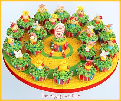 Wizard of Oz Munchkins - Cake by The Sugarpaste Fairy