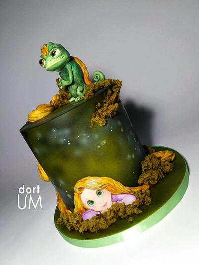 Tangled - Cake by dortUM
