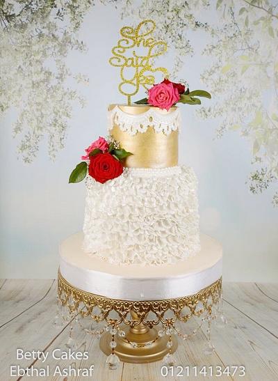 Engagement cake  - Cake by BettyCakesEbthal 