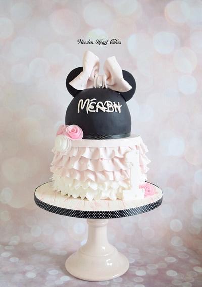 Minnie Mouse for Meabh - Cake by Wooden Heart Cakes
